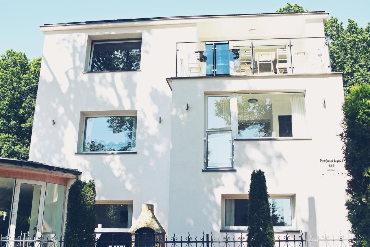 Pensjonat Jagoda B&B Miedzyzdroje Kültér fotó